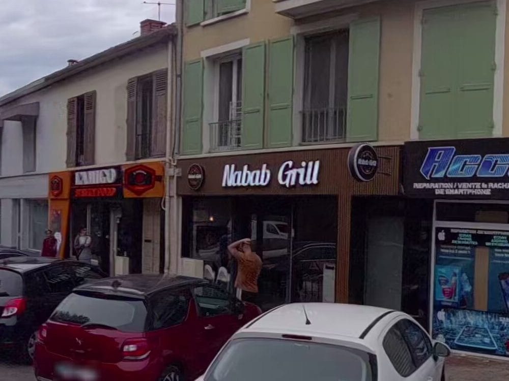 Vue de la rue à l’adresse de L'amigo street food