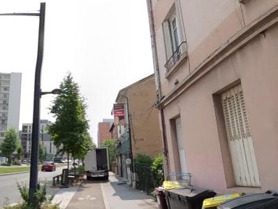 Vue de la rue à l’adresse de K-akdeniz