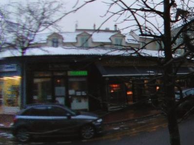 Vue de la rue à l’adresse de Chez Ibsaïne