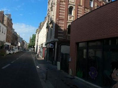 Vue de la rue à l’adresse de Mama fufu