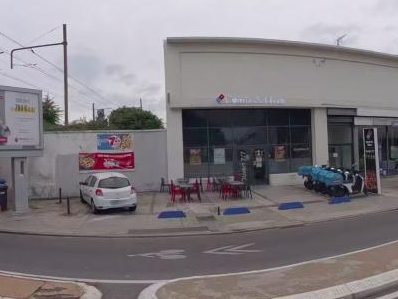 Vue de la rue à l’adresse de Domino's