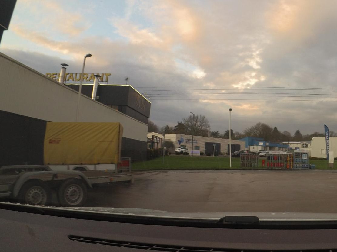 Vue de la rue à l’adresse de Bey Beef