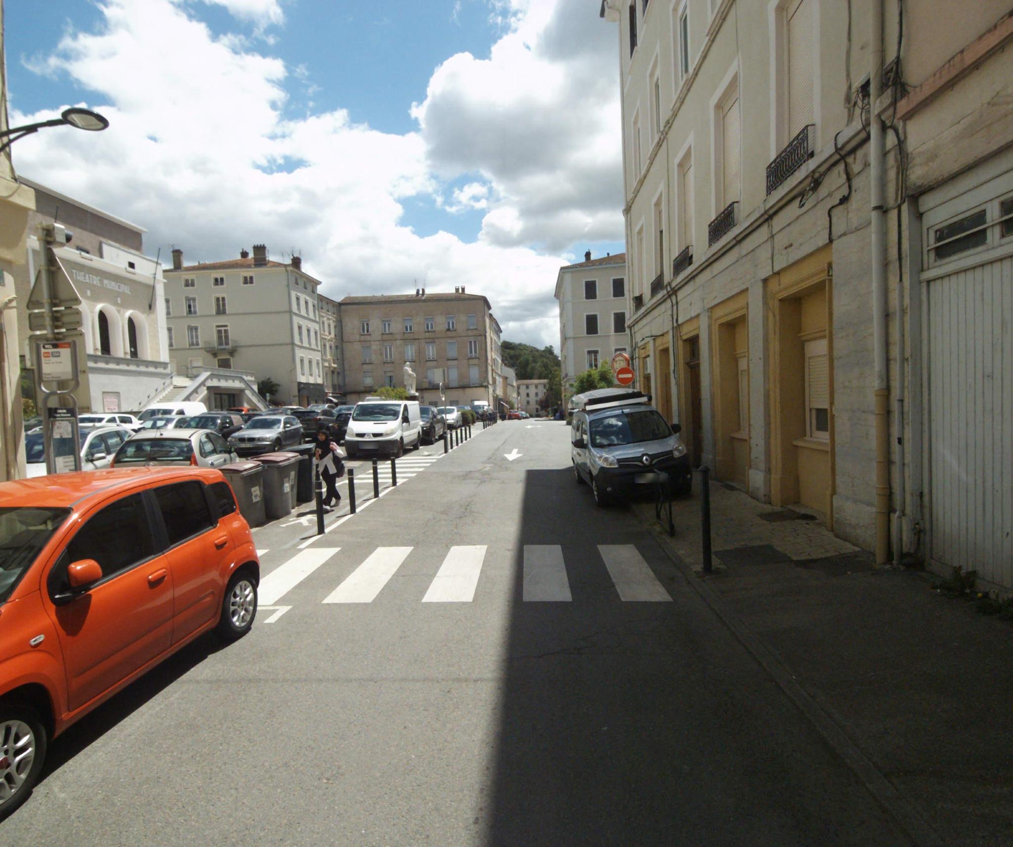 Vue de la rue à l’adresse de Boucherie Hallal Saveur