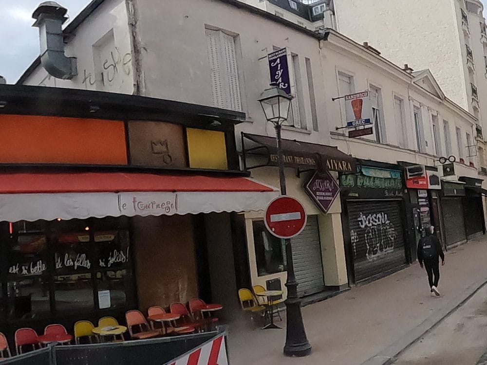 Vue de la rue à l’adresse de Max Tacos