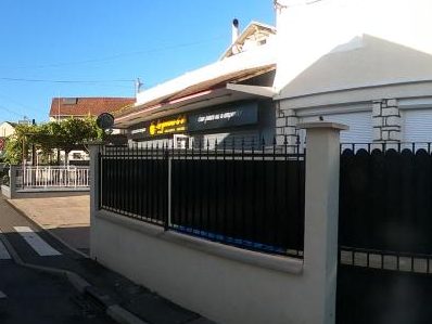 Vue de la rue à l’adresse de La Pomme d'Or