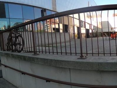 Vue de la rue à l’adresse de KFC